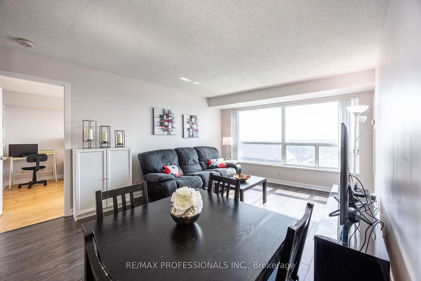 38 Lee Ctre, unit 3307 for sale - image #11