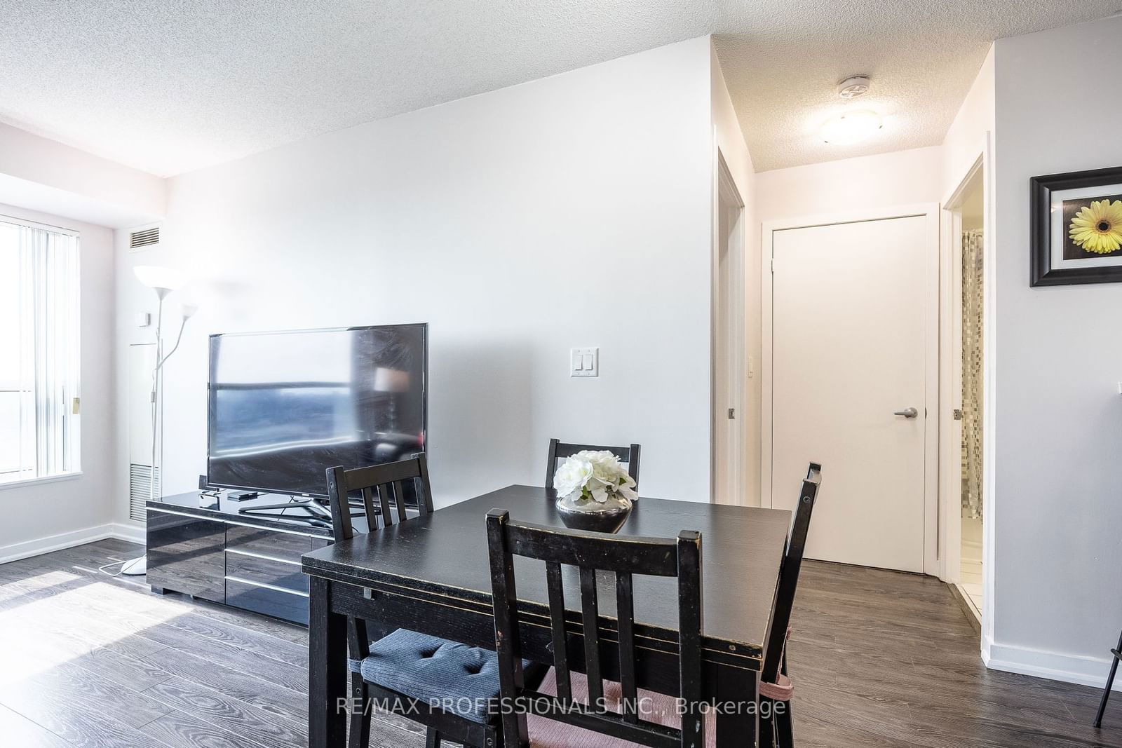 38 Lee Ctre, unit 3307 for sale - image #12