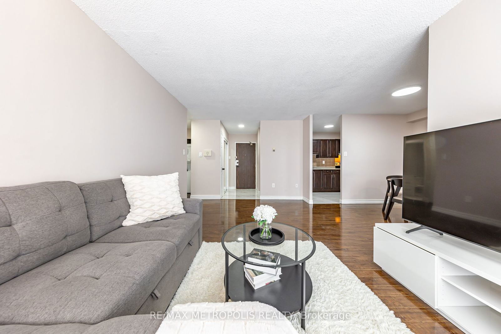 15 Torrance Rd, unit 1105 for sale - image #13