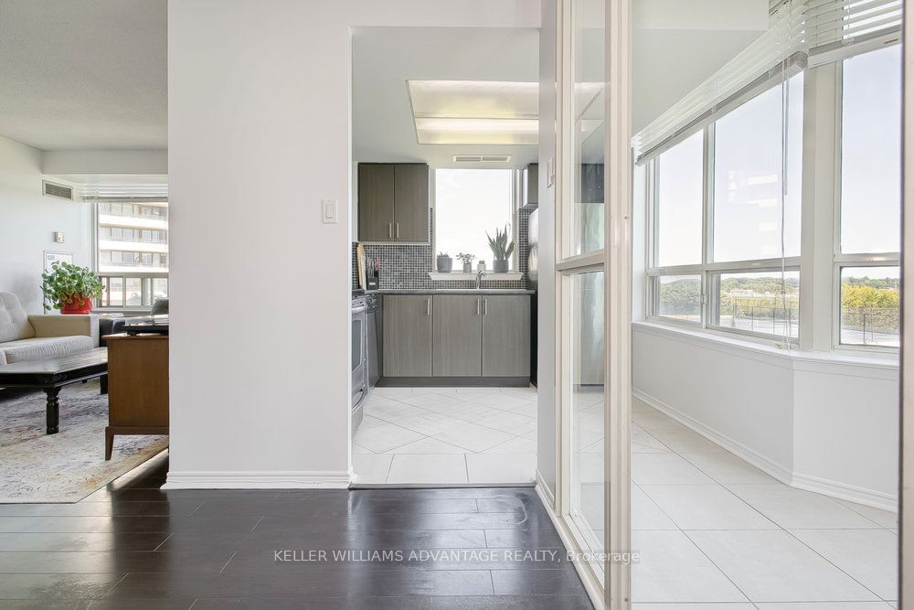 3 Greystone Walk Dr, unit 522 for sale - image #7