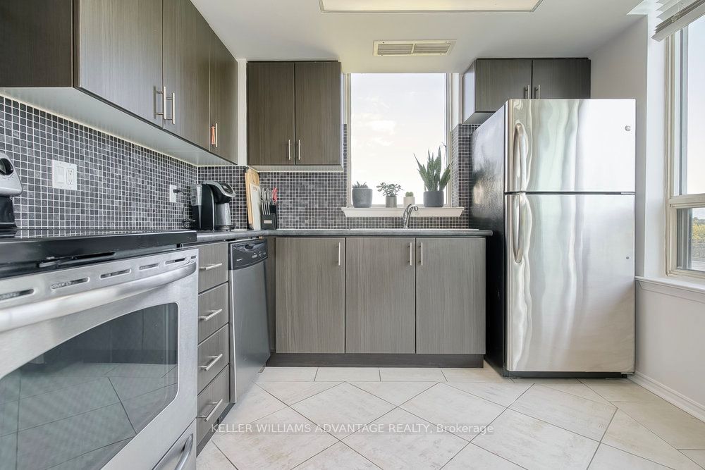 3 Greystone Walk Dr, unit 522 for sale - image #8