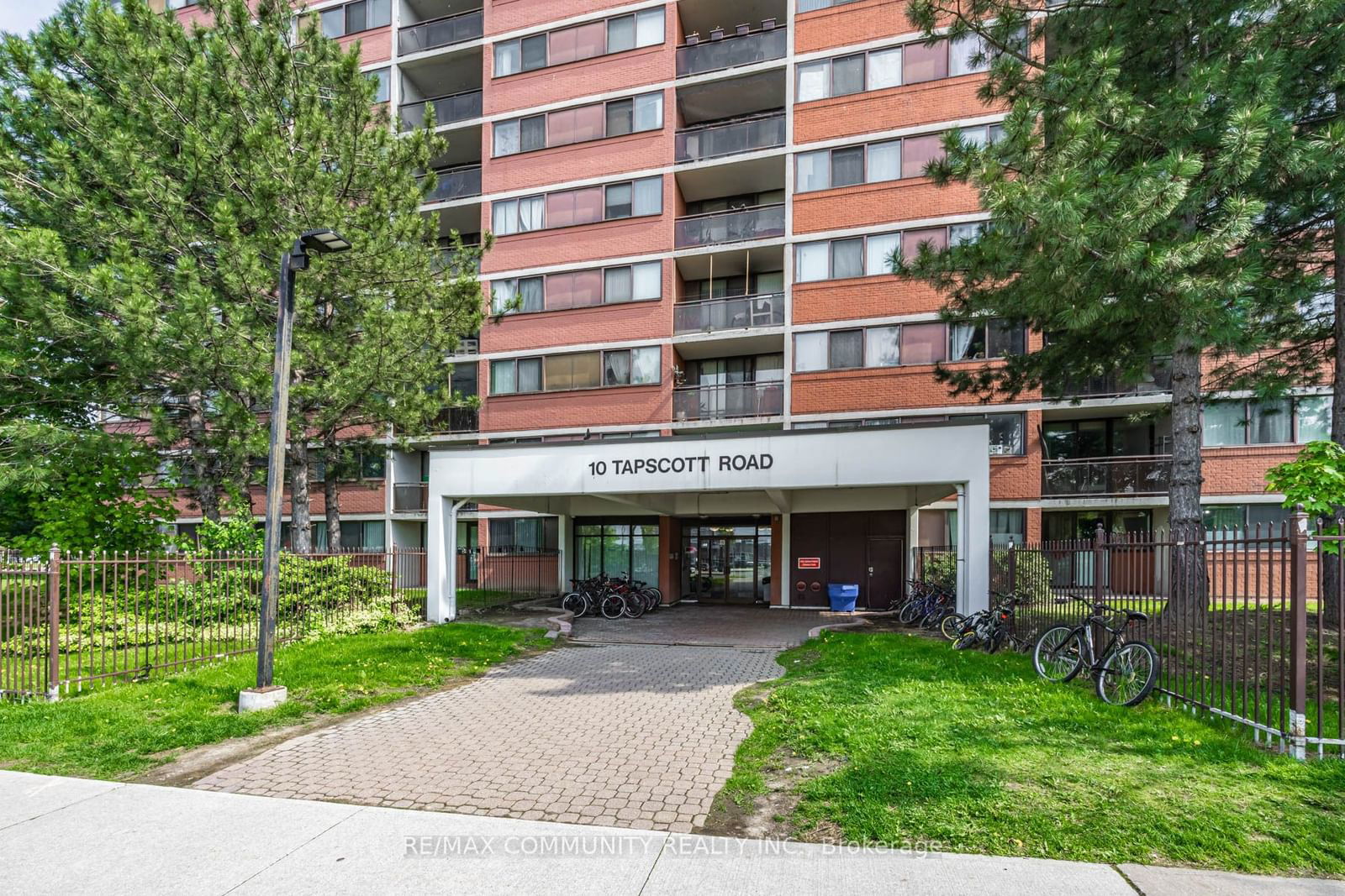 10 Tapscott Rd, unit 103 for sale