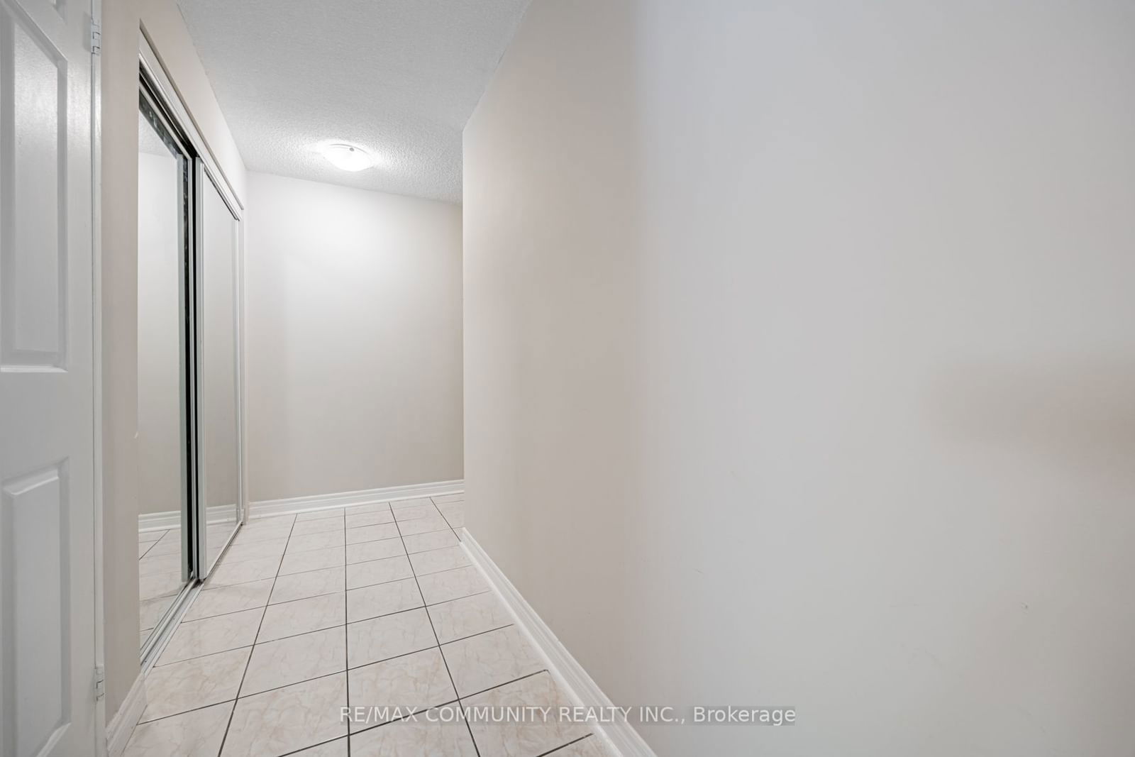 10 Tapscott Rd, unit 103 for sale - image #6