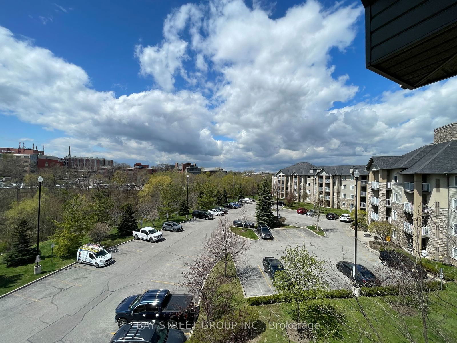 684 Warden Ave, unit 429 for rent - image #15