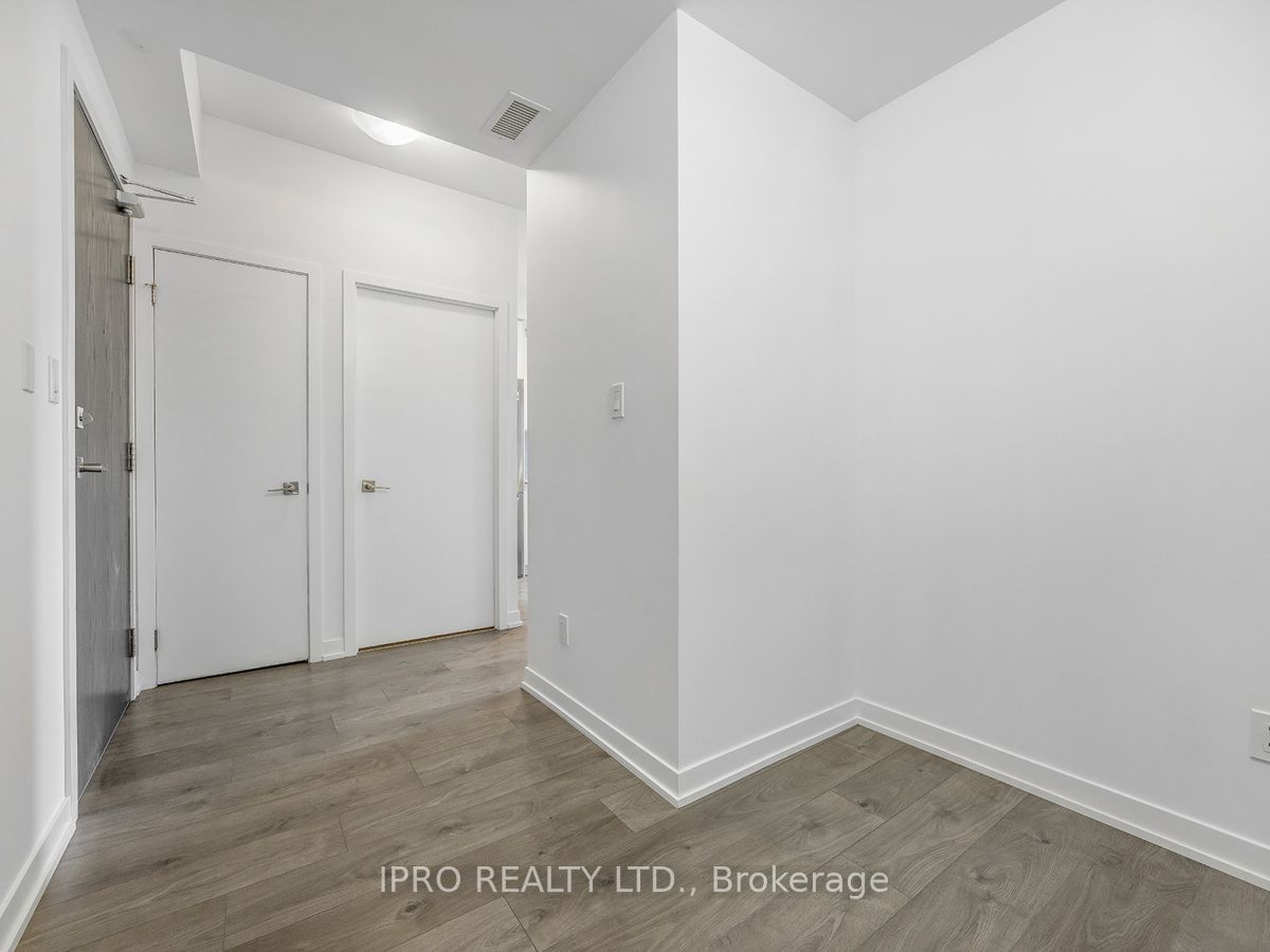 1401 O'connor Dr, unit 422 for sale