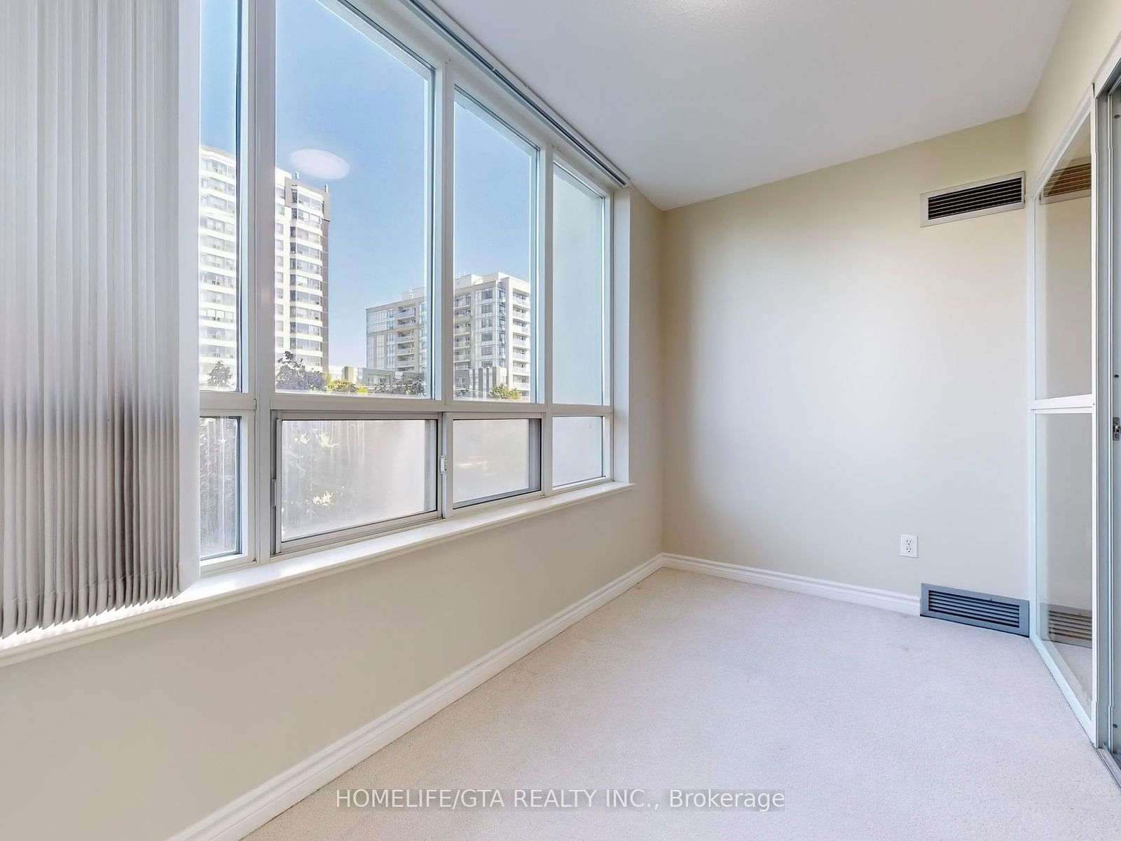 5039 Finch Ave E, unit 513 for sale - image #16