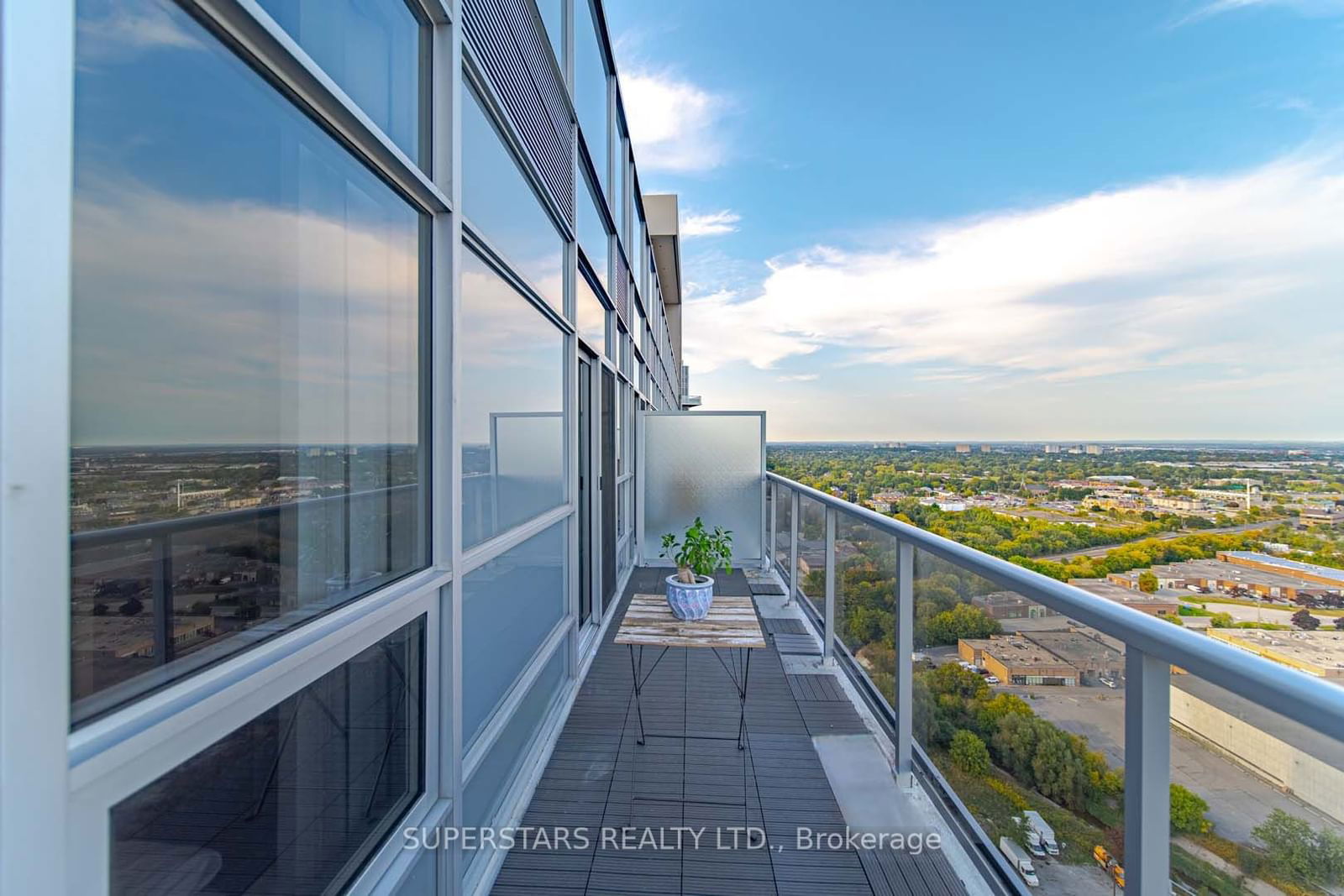 181 Village Green Sq, unit PH12 for sale