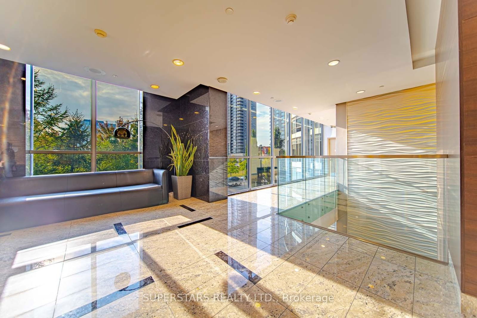 181 Village Green Sq, unit PH12 for sale - image #21