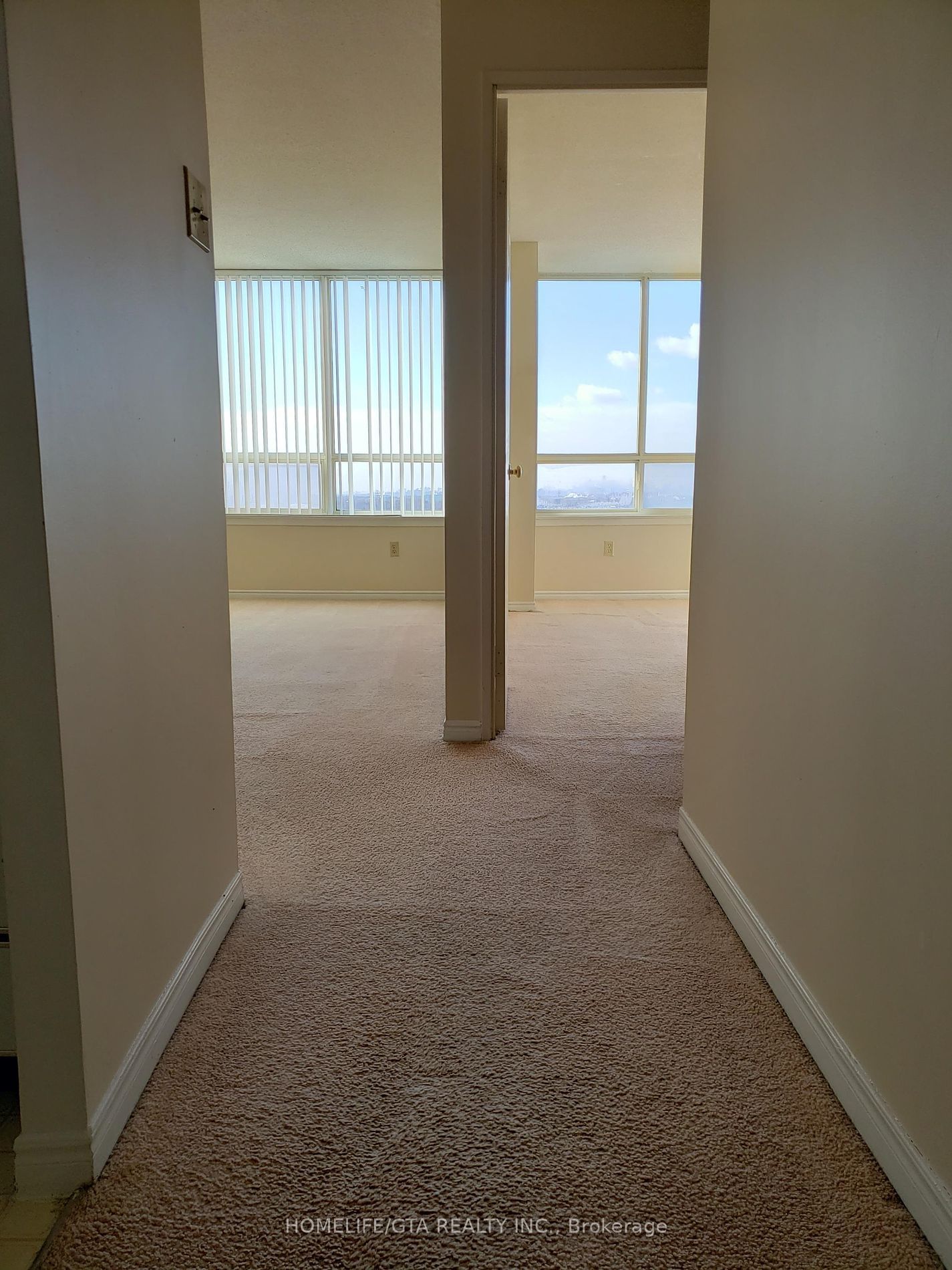 5 Greystone Walk Dr, unit 815 for rent - image #4