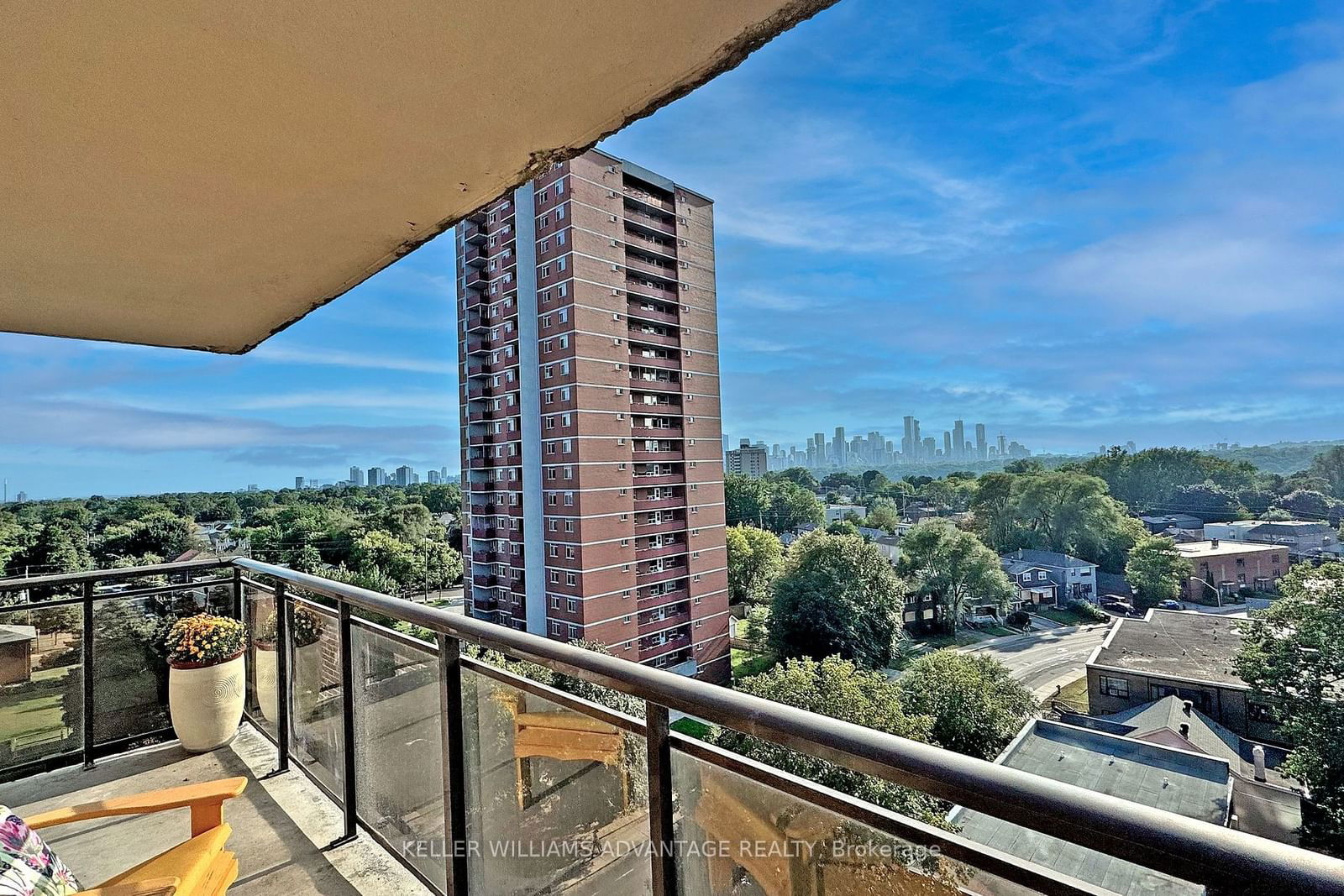 1145 Logan Ave, unit 1003 for sale - image #29