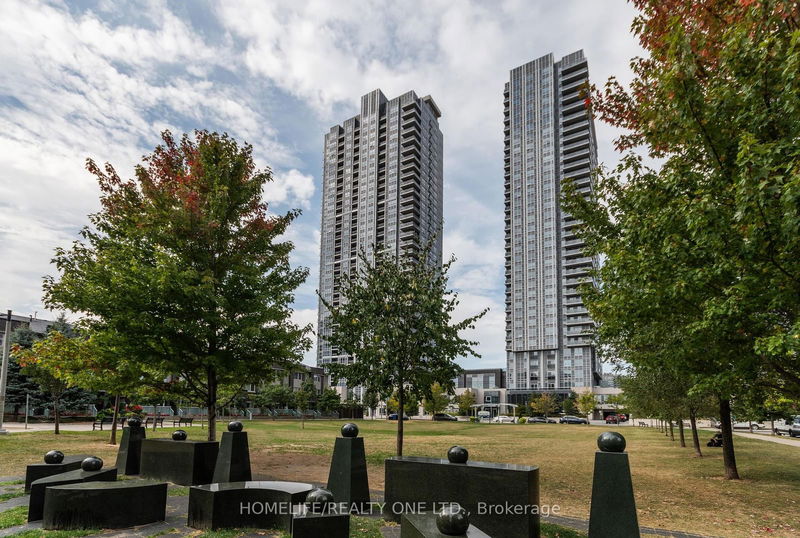 275 Village Green Sq, unit 719 for sale - image #1