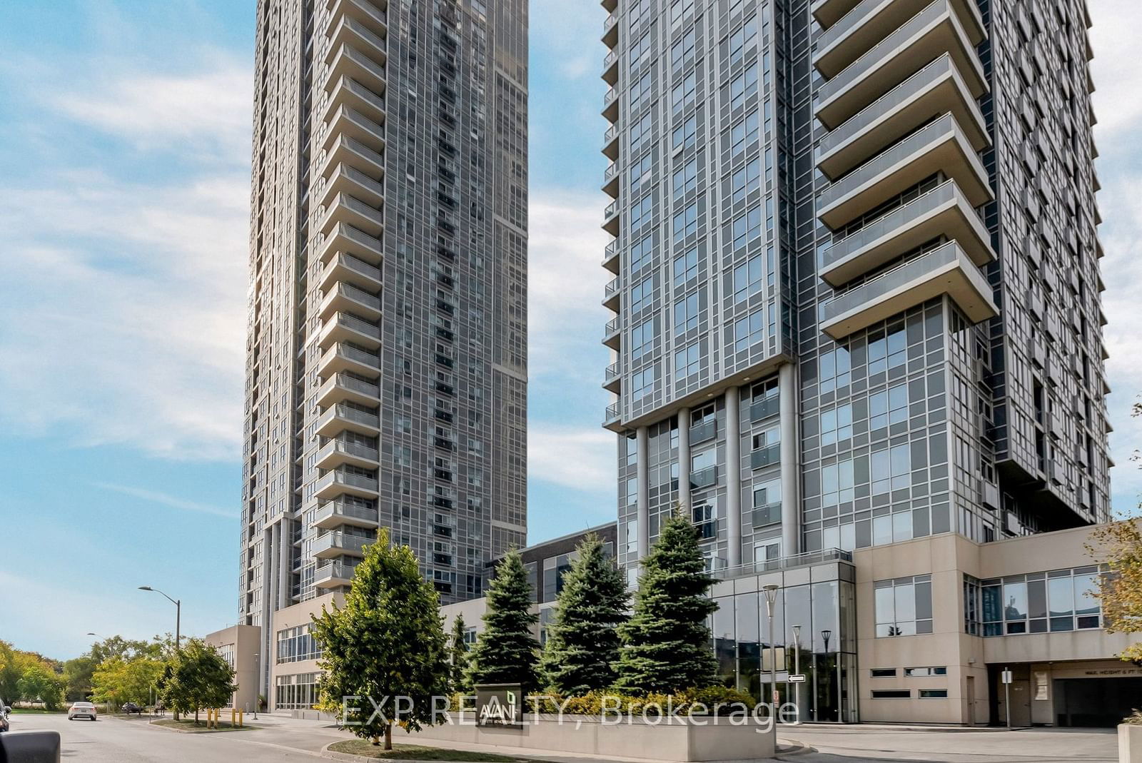 275 Village Green Sq, unit 2124 for sale