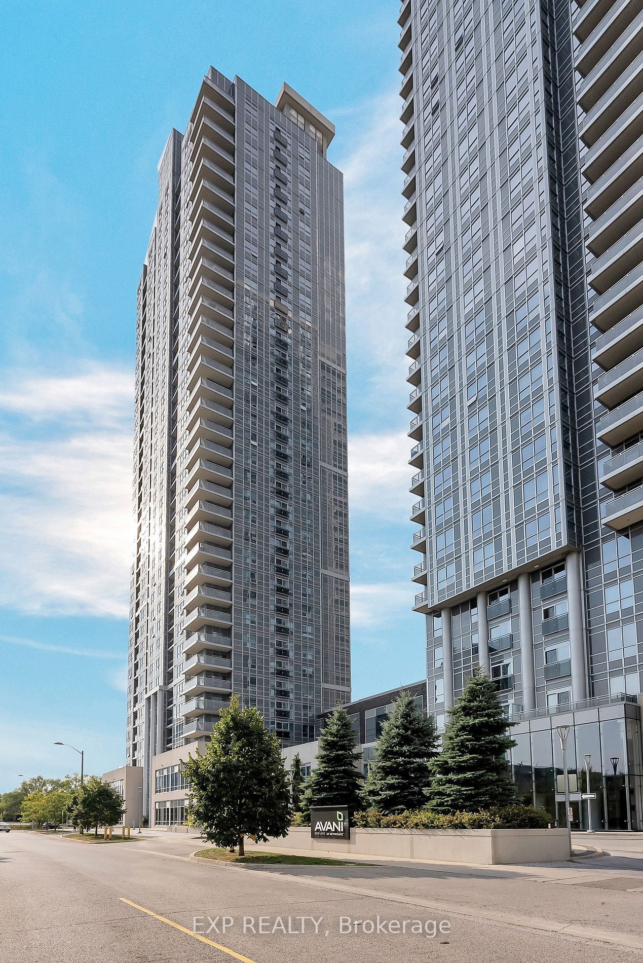 275 Village Green Sq, unit 2124 for sale