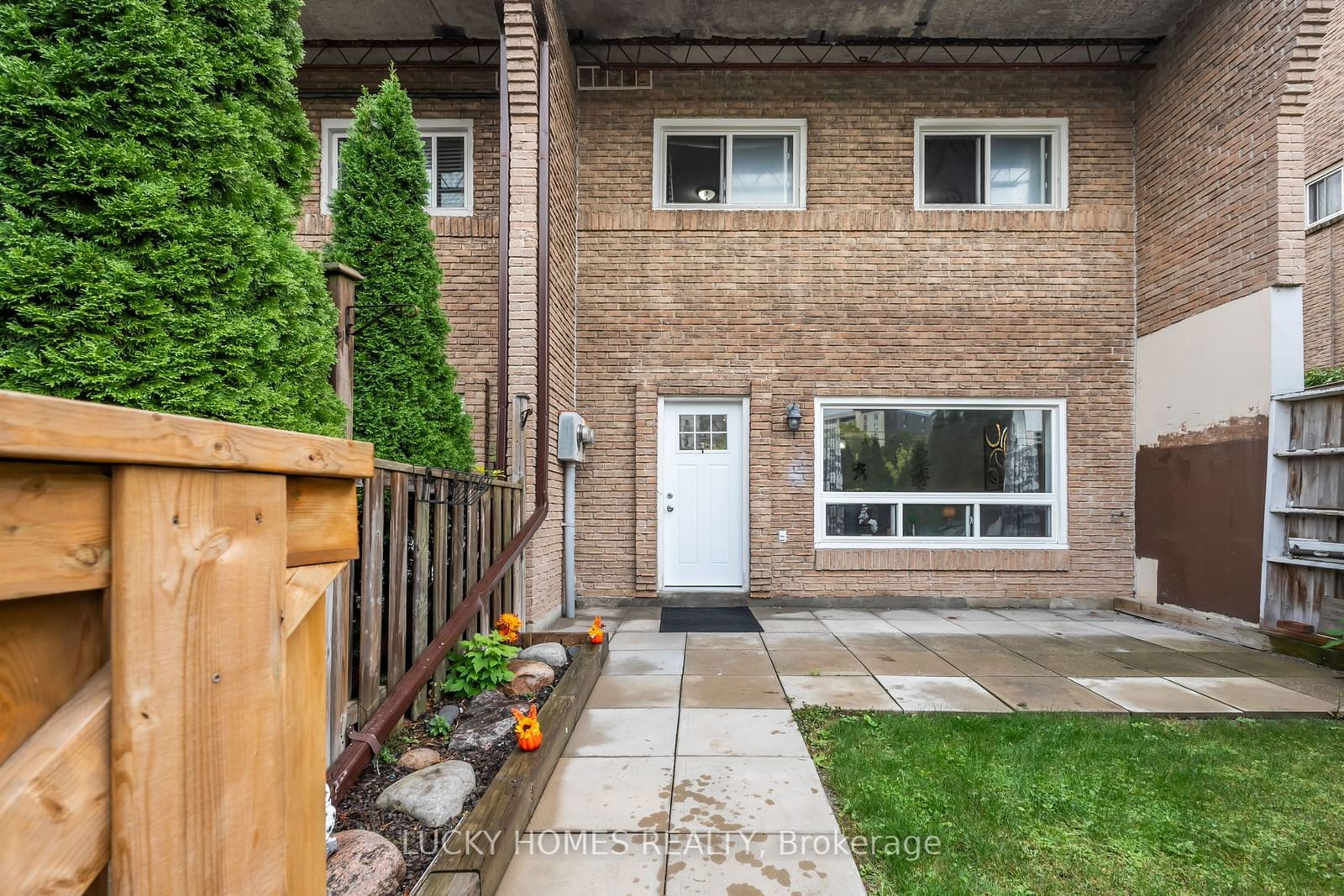 91 Muir Dr, unit 65 for sale