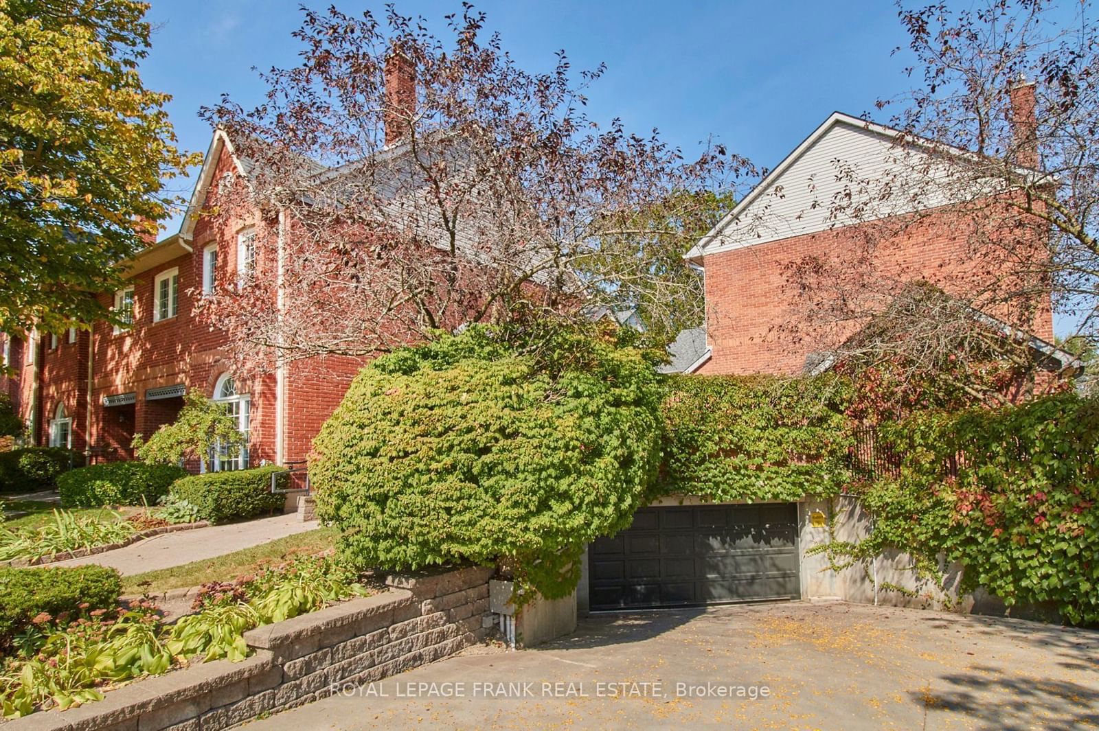 110 Mary Street Townhomes, Whitby, Toronto