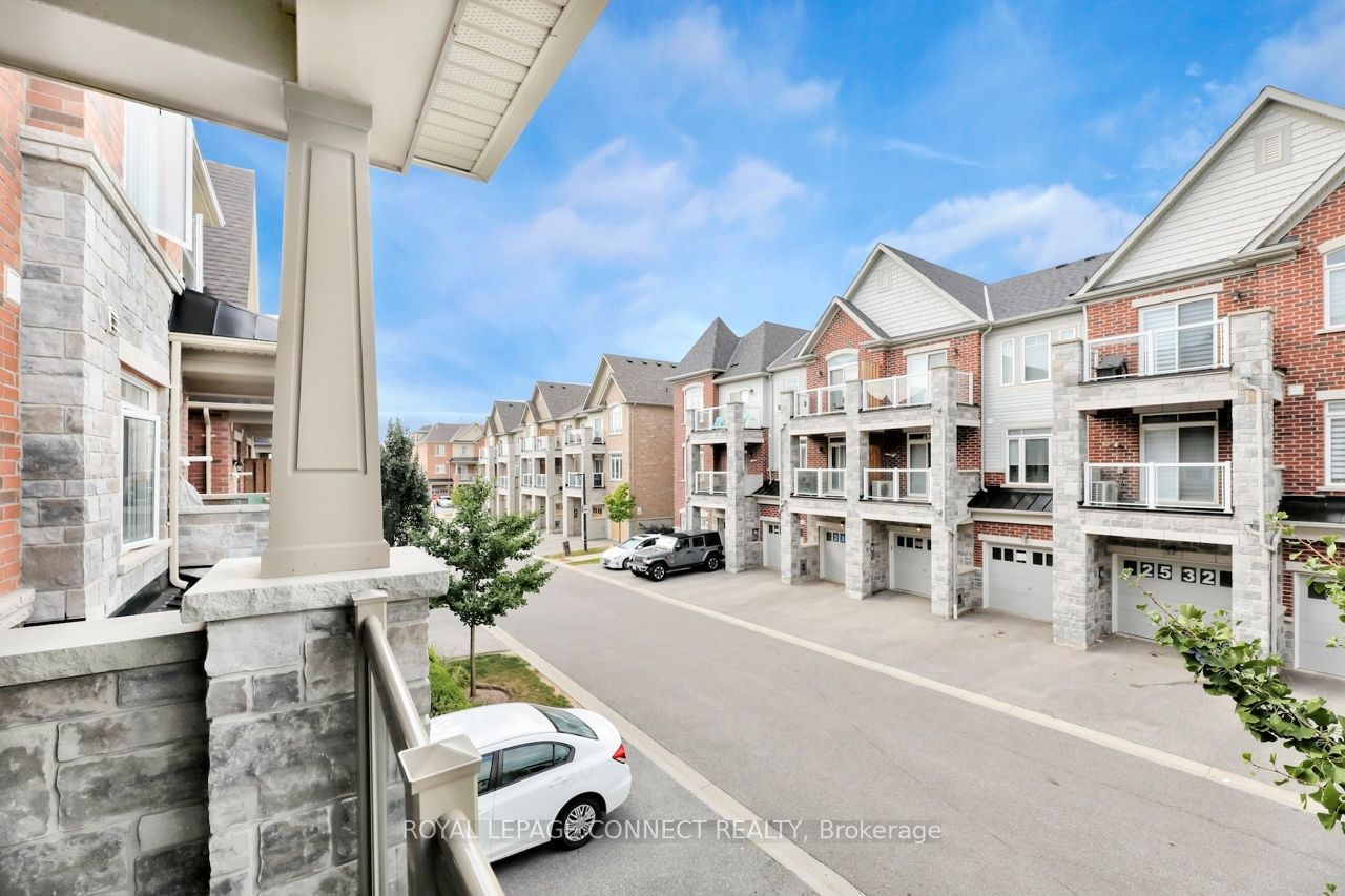 2533 Boston Glen E, unit 119 for sale