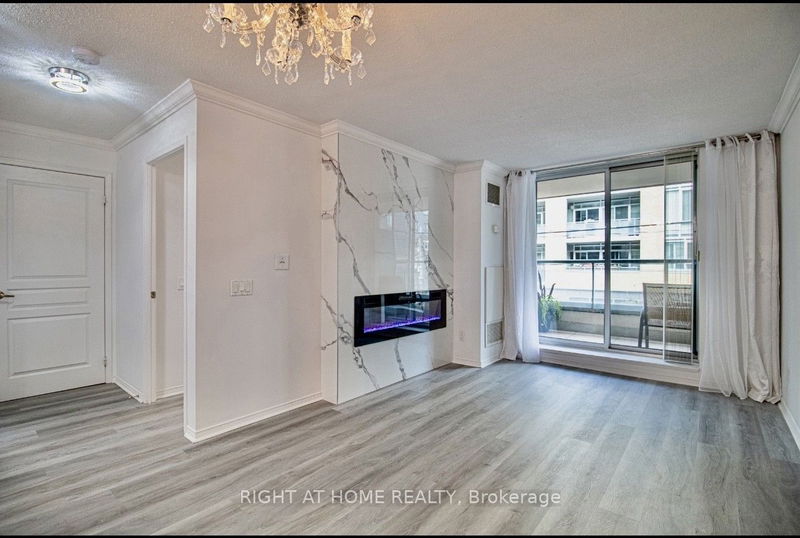 1863 Queen St E, unit 214 for sale