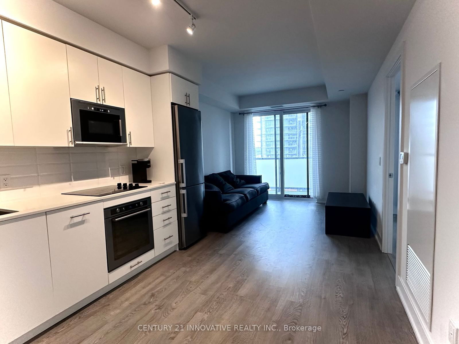 2550 Simcoe St N, unit 513 for rent