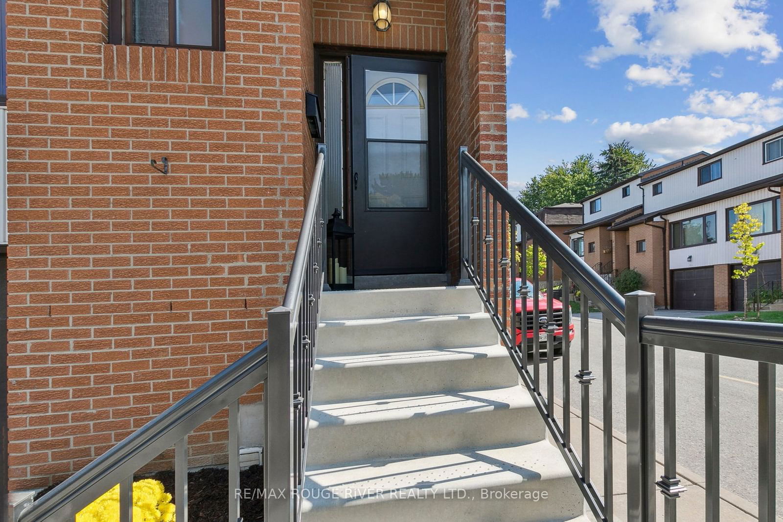 765 Oklahoma Townhomes, Pickering, Toronto