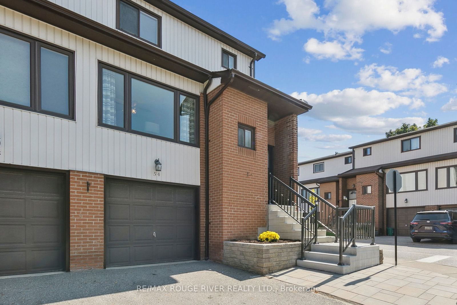 765 Oklahoma Townhomes, Pickering, Toronto