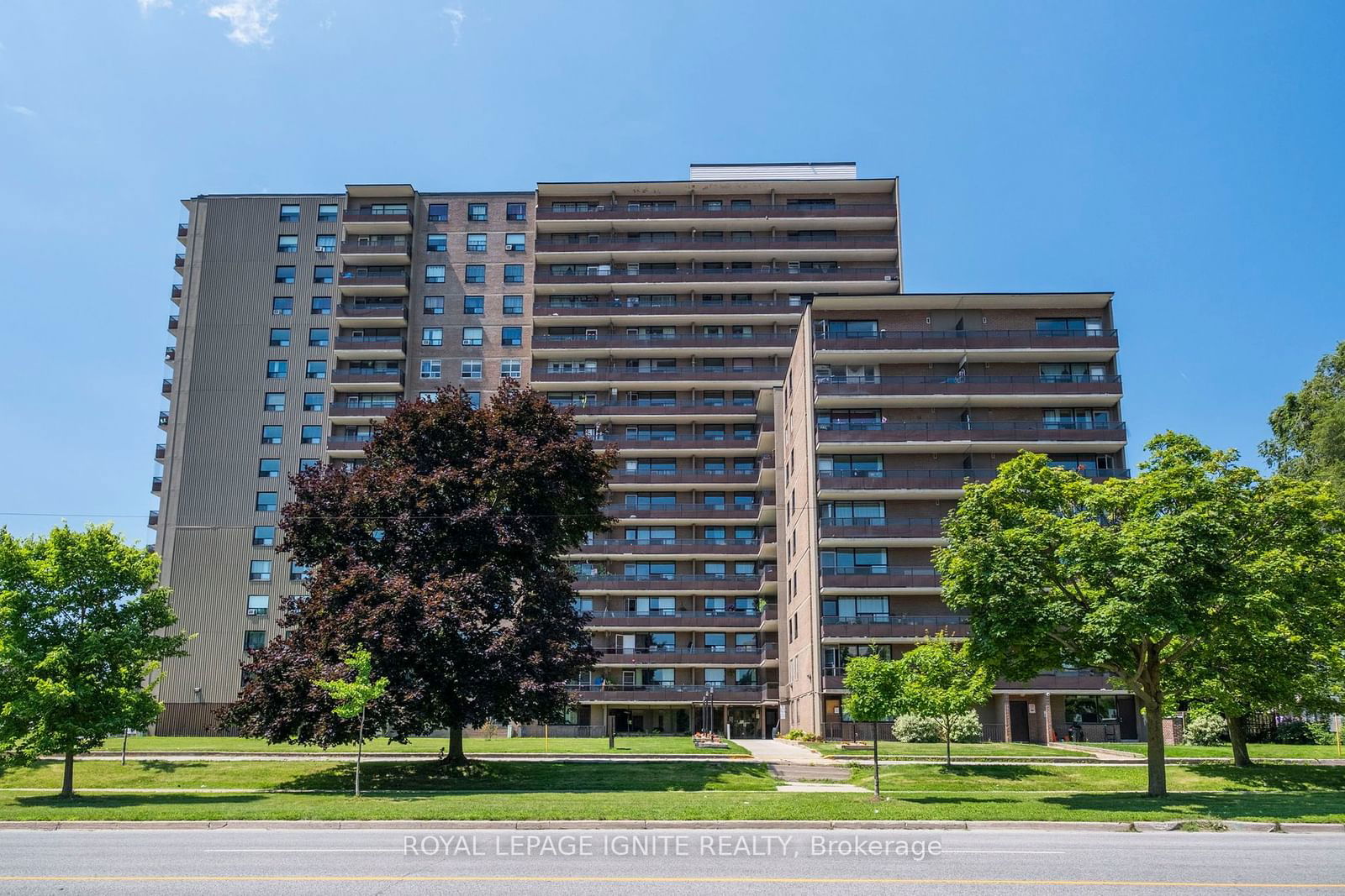 180 Markham Rd, unit 201 for sale