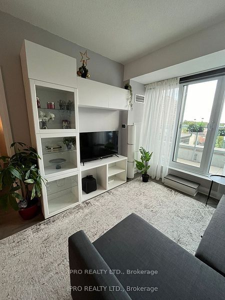 3220 Sheppard Ave E, unit 516 for rent