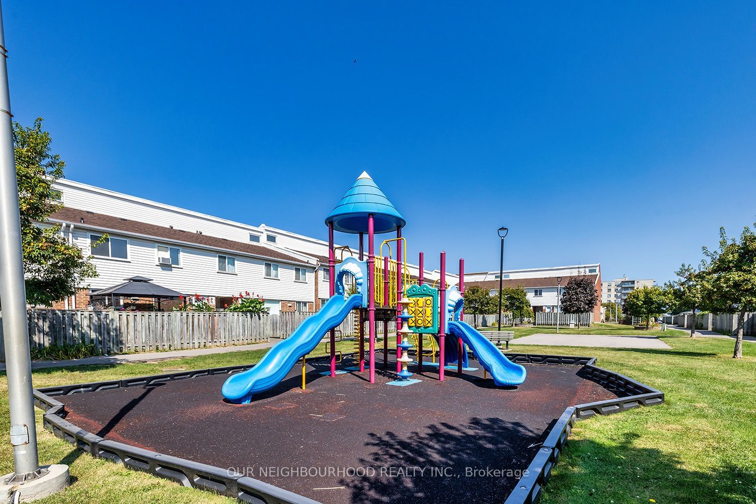 Wentworth Gardens Townhomes, Oshawa, Toronto