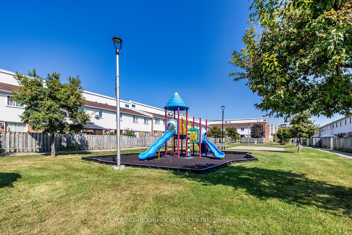 Wentworth Gardens Townhomes, Oshawa, Toronto