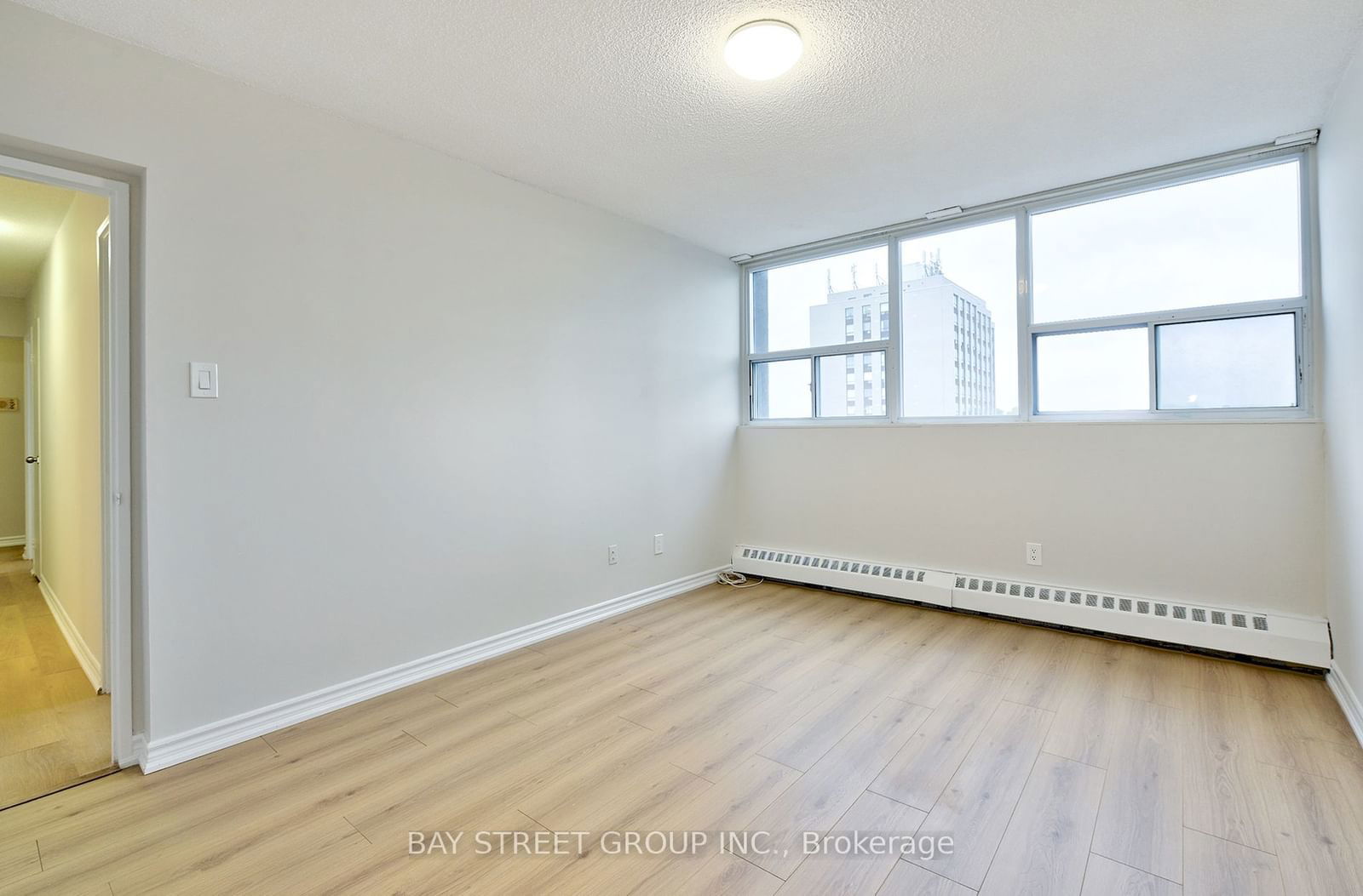 4091 Sheppard Ave E, unit 702 for sale