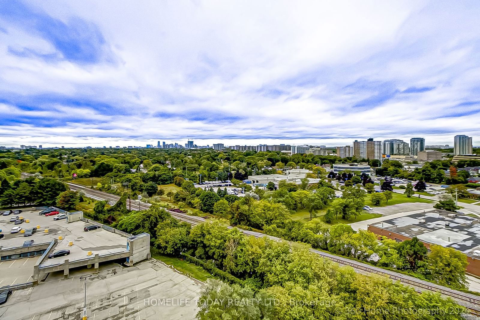 275 Village Green Sq, unit 1323 for sale