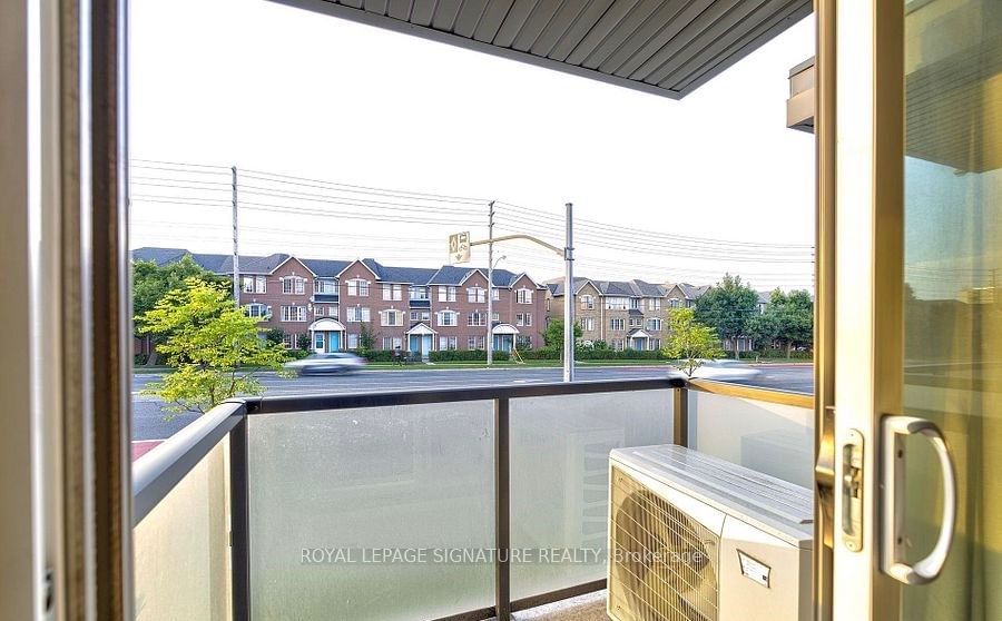 2791 Eglinton Ave E, unit 526 for rent