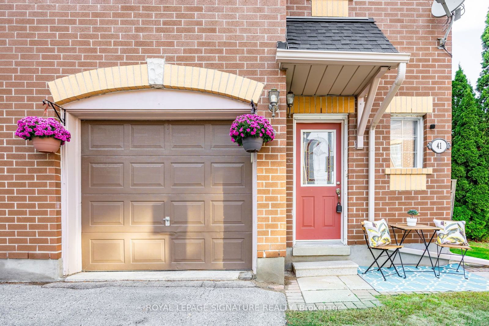 Walnutiane Townhomes, Pickering, Toronto