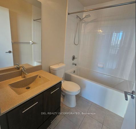 125 Village Green Sq, unit 410 for rent