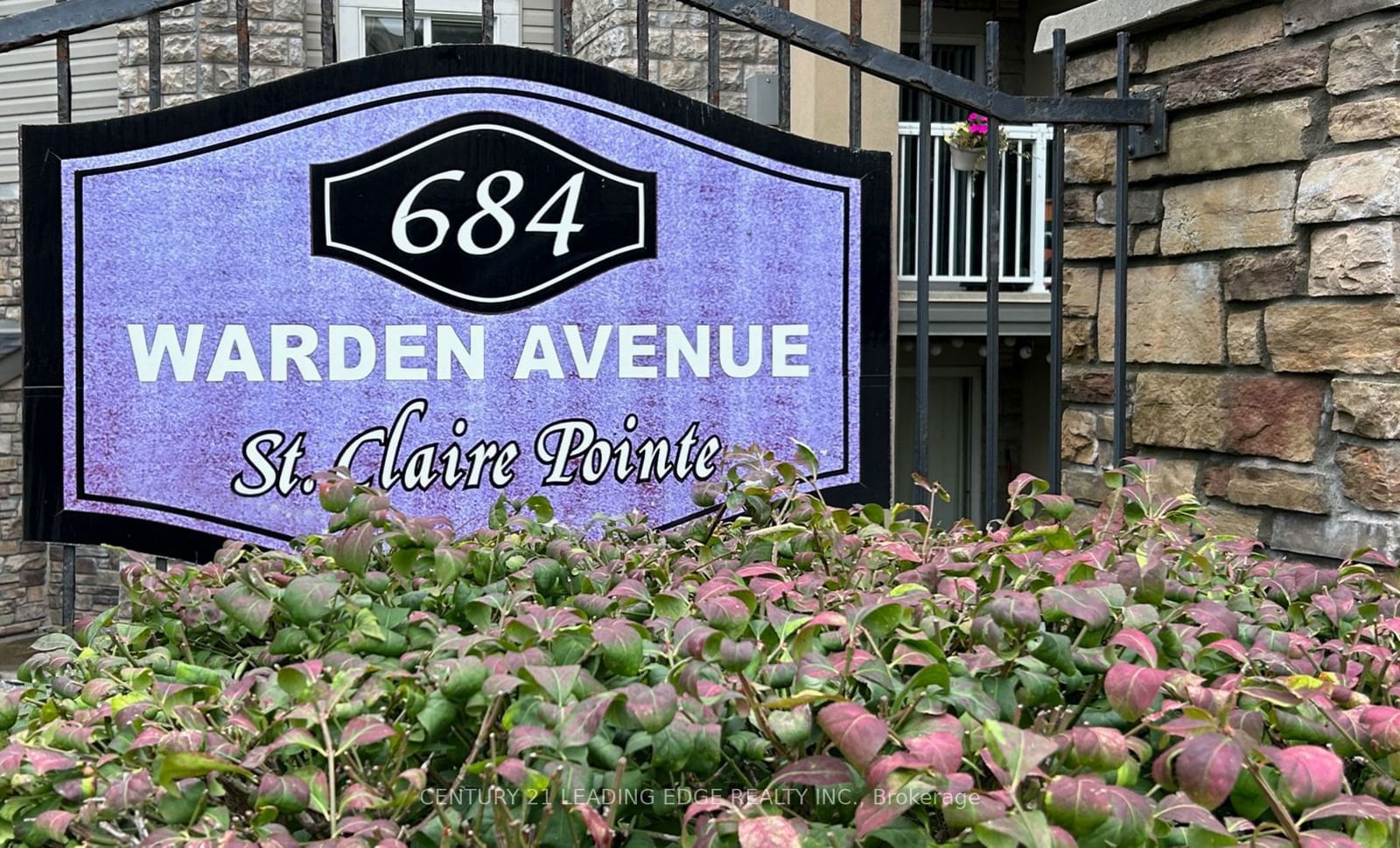 684 Warden Ave, unit 334 for sale