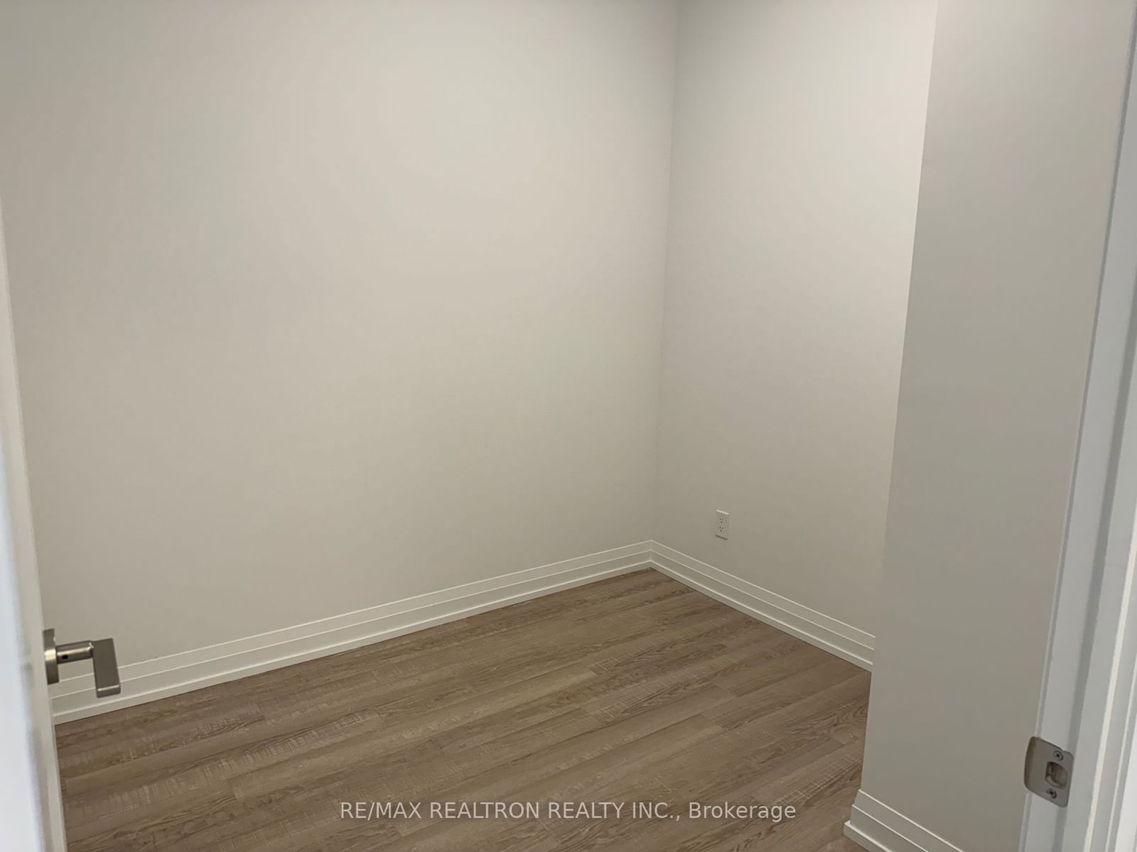 286 Main St, unit 1009 for rent