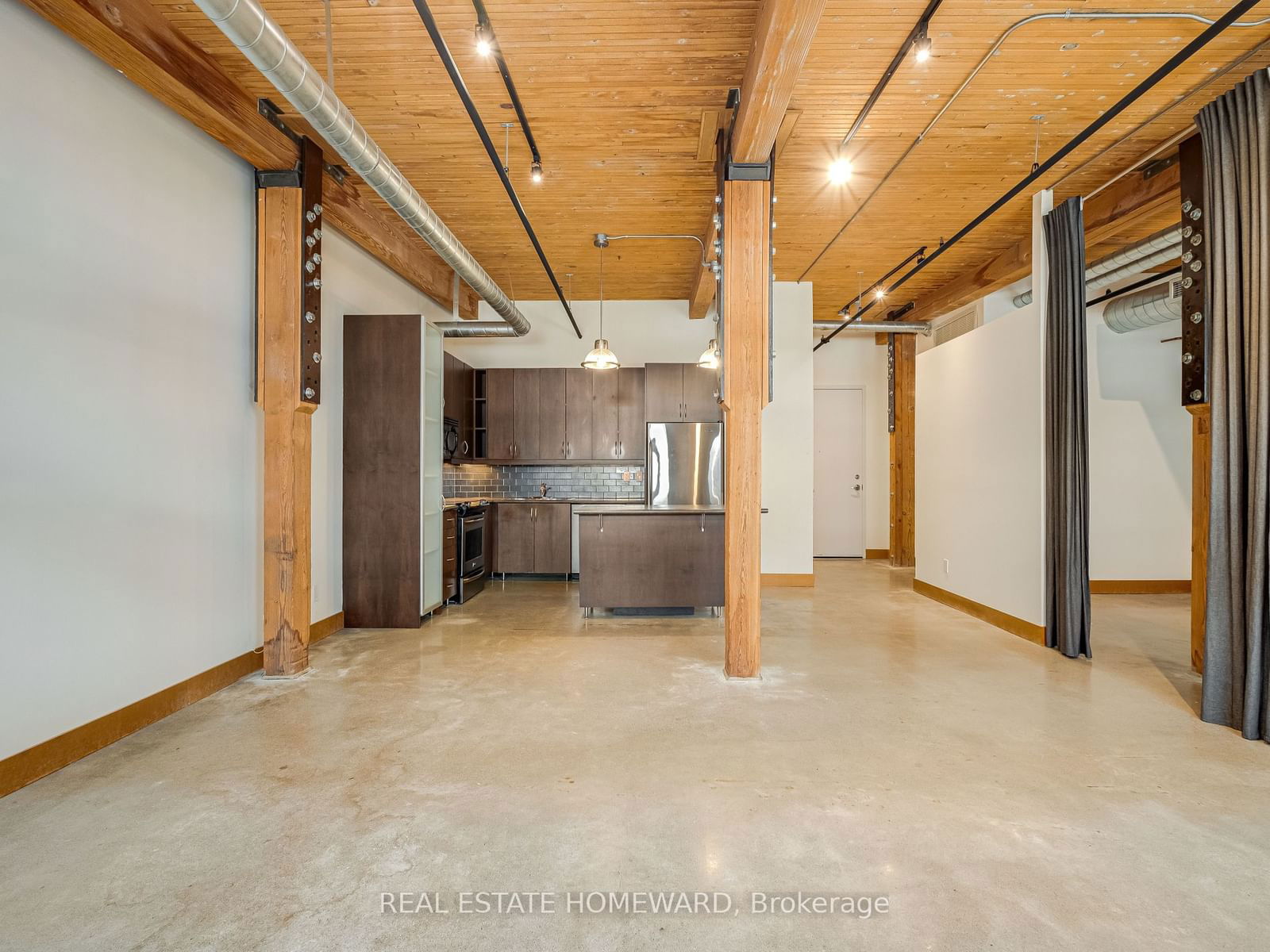 68 Broadview Ave, unit 509 for rent