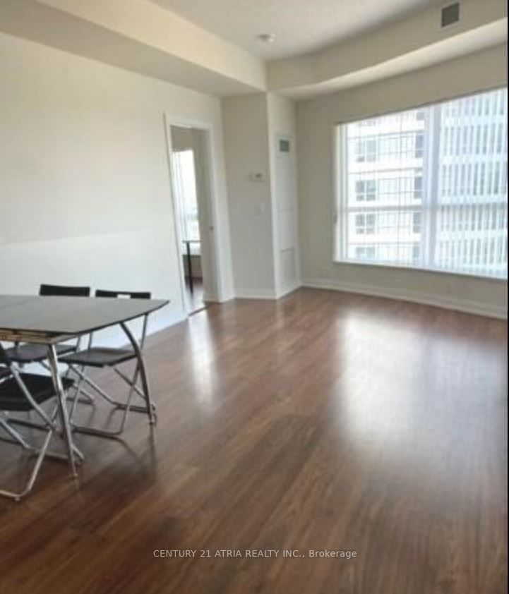 151 Village Green Sq, unit 1208 for rent