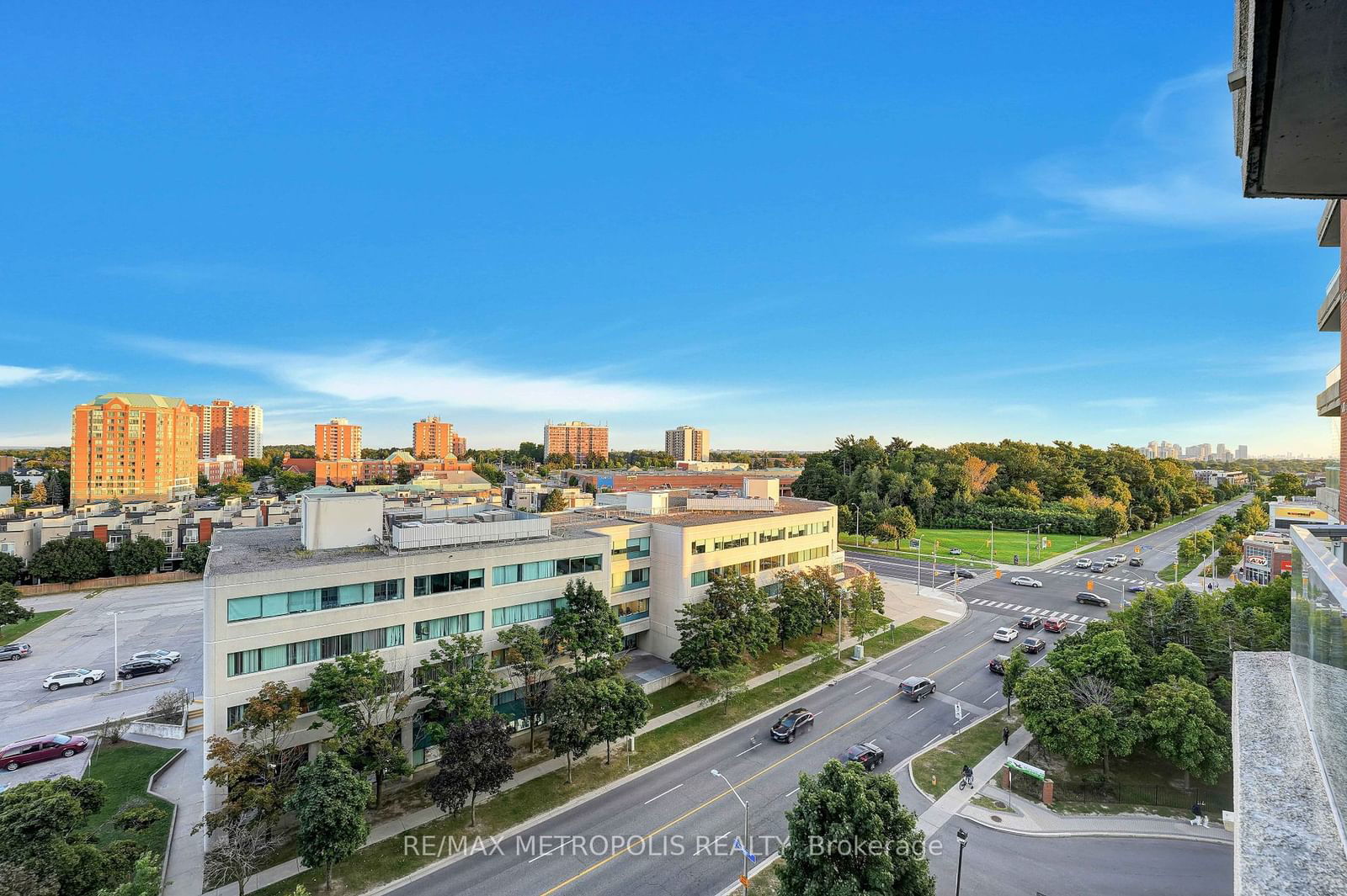 Mayfair on the Green II Condos, Scarborough, Toronto