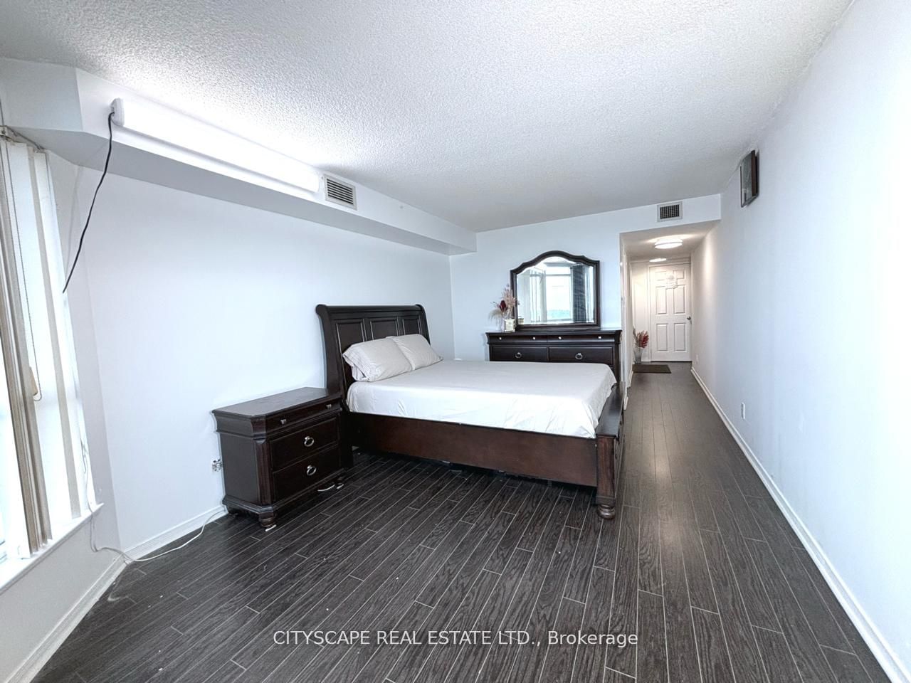 4725 Sheppard Ave E, unit 1009 for rent