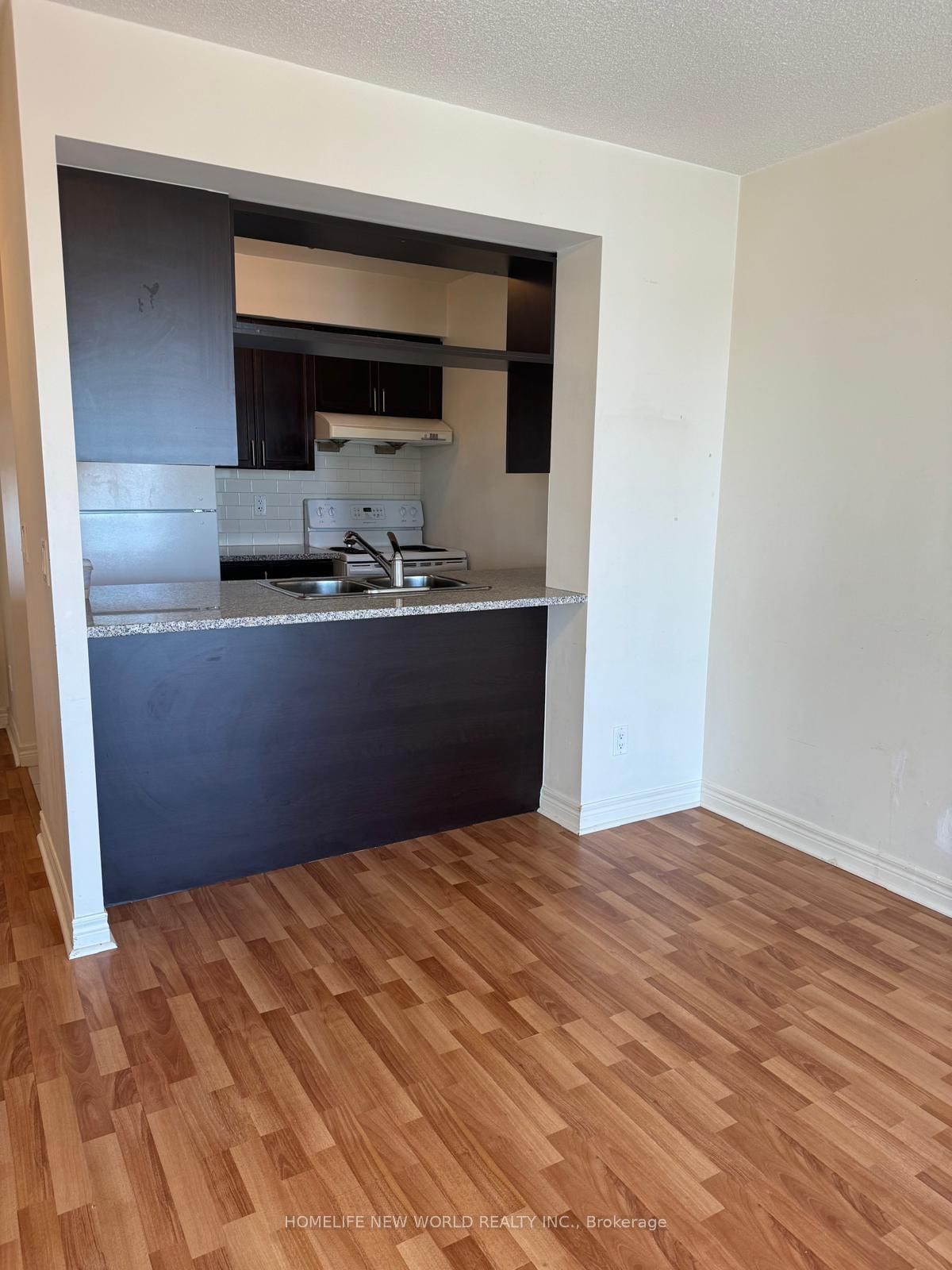 60 Town Centre Crt, unit 1601 for rent