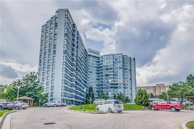 3050 Ellesmere Rd, unit 903 for rent