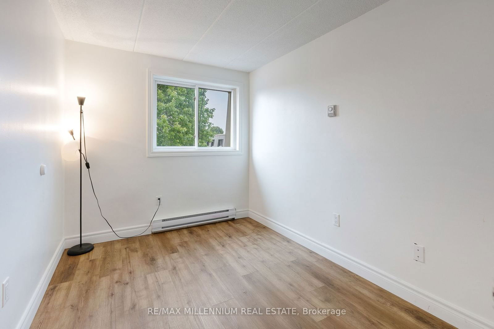 53 Taunton Rd E, unit 57 for rent