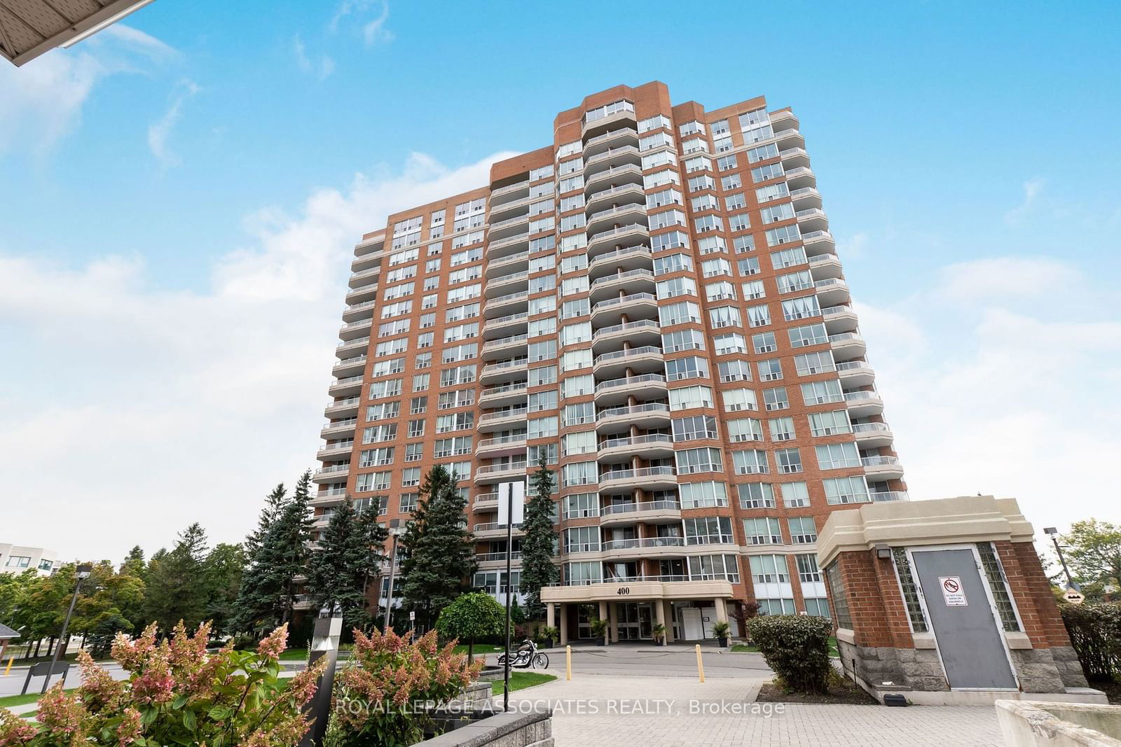 400 Mclevin Ave, unit 1009 for rent