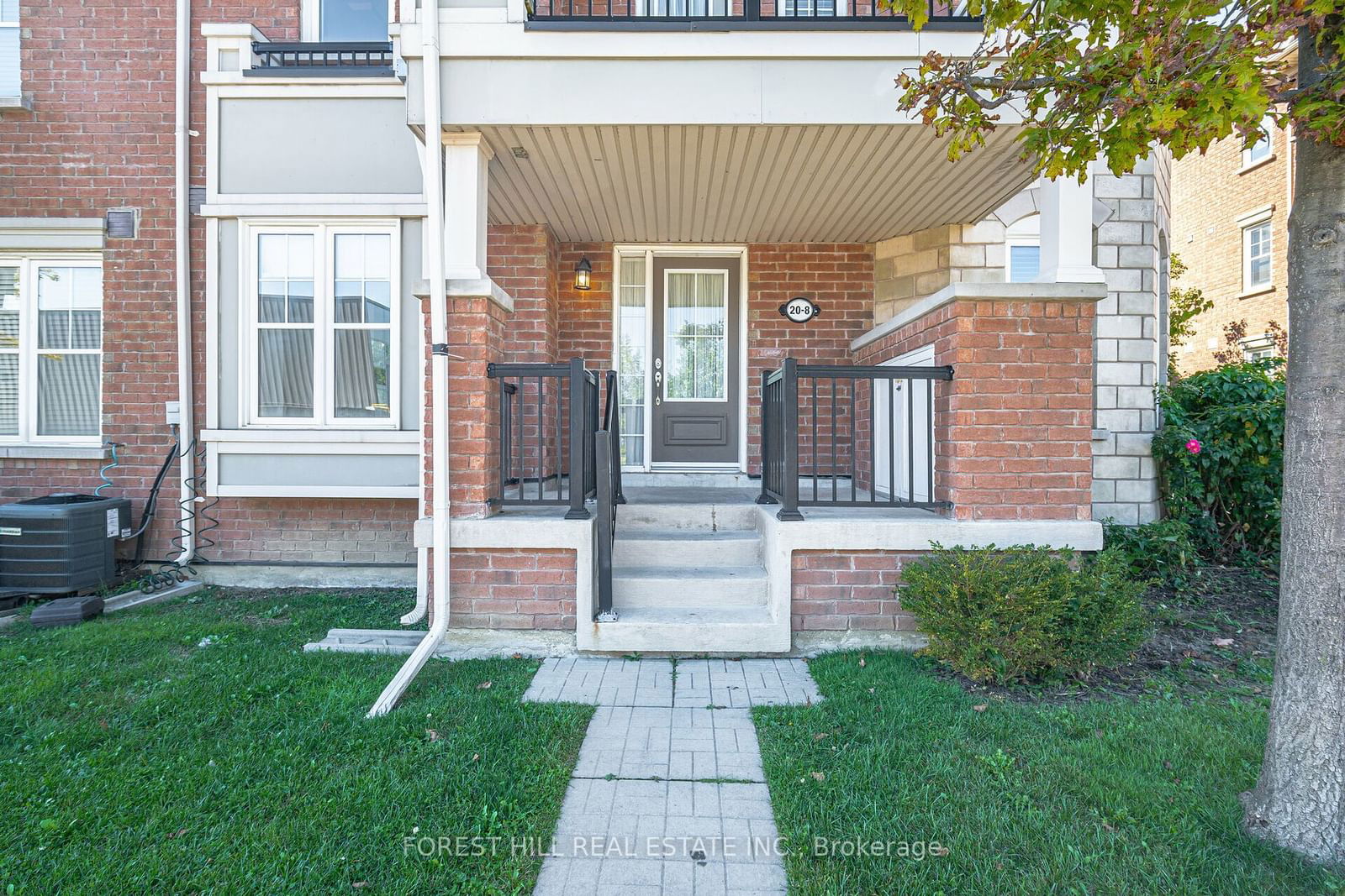 20 Mendelssohn St, unit 8 for rent