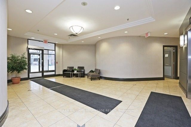 1733 Queen St E, unit 510 for rent