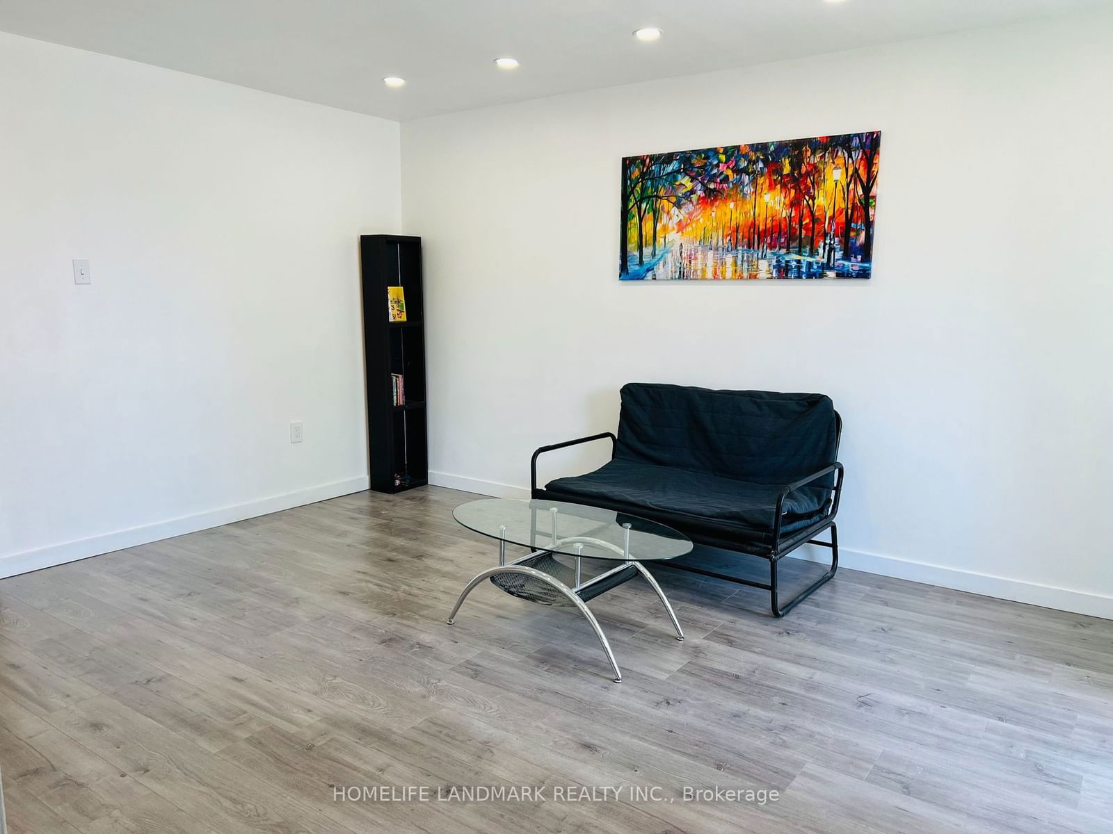 4060 Lawrence Ave E, unit 108 for sale