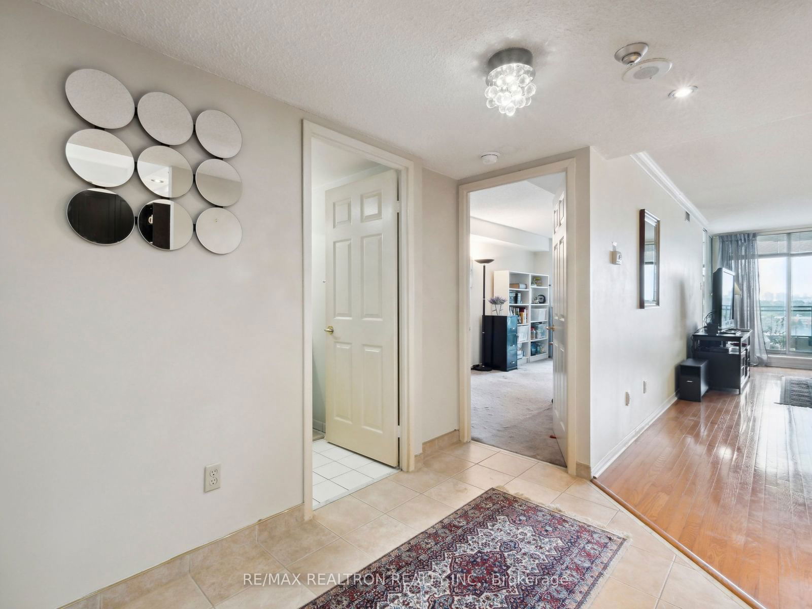 4727 Sheppard Ave E, unit 1007 for sale