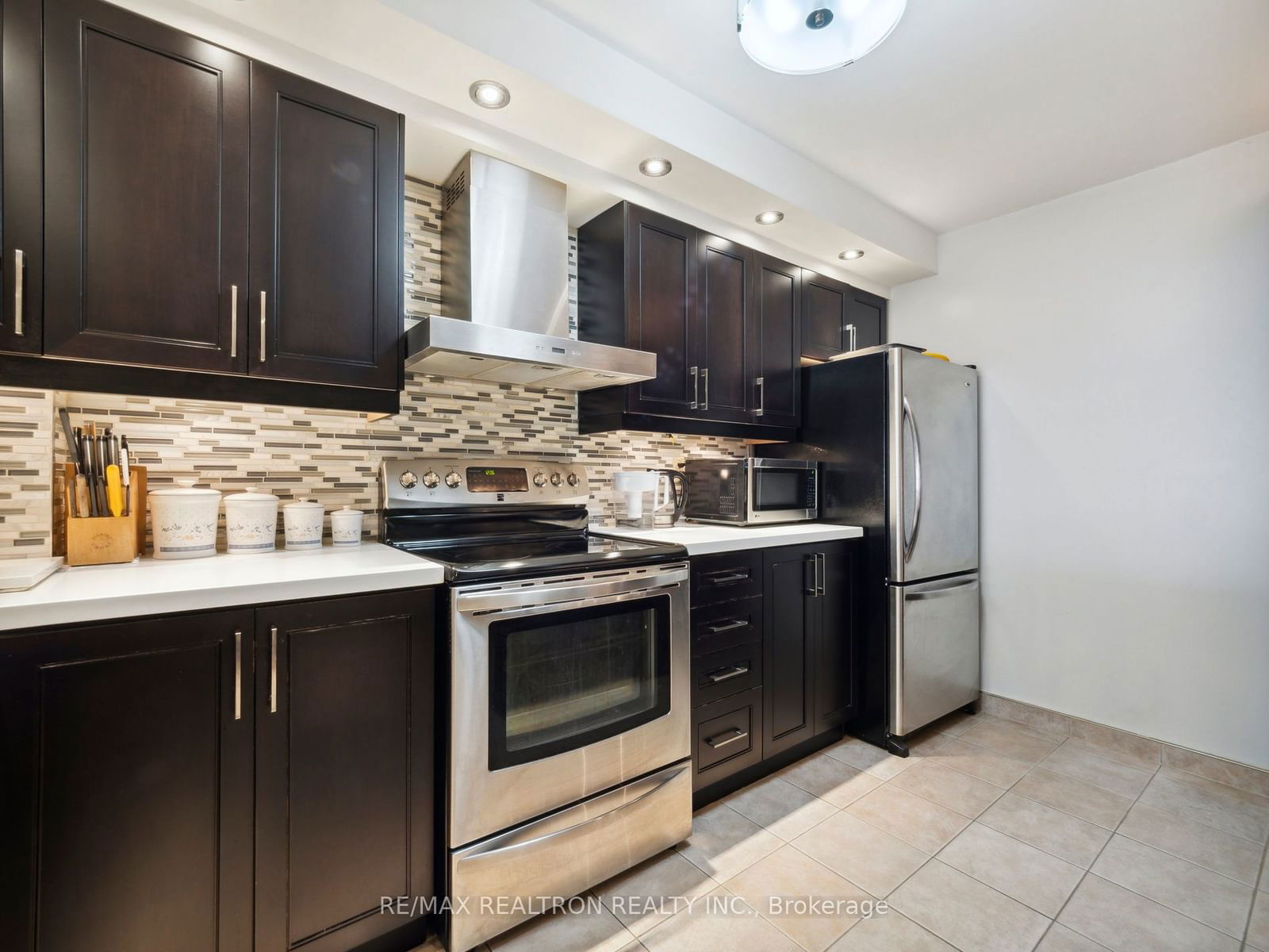 4727 Sheppard Ave E, unit 1007 for sale