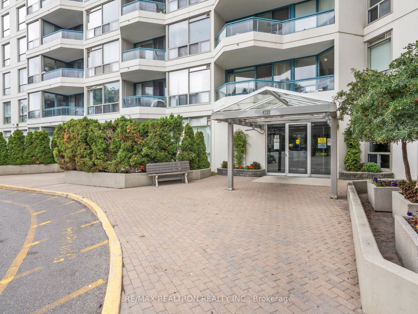 4727 Sheppard Ave E, unit 1007 for sale