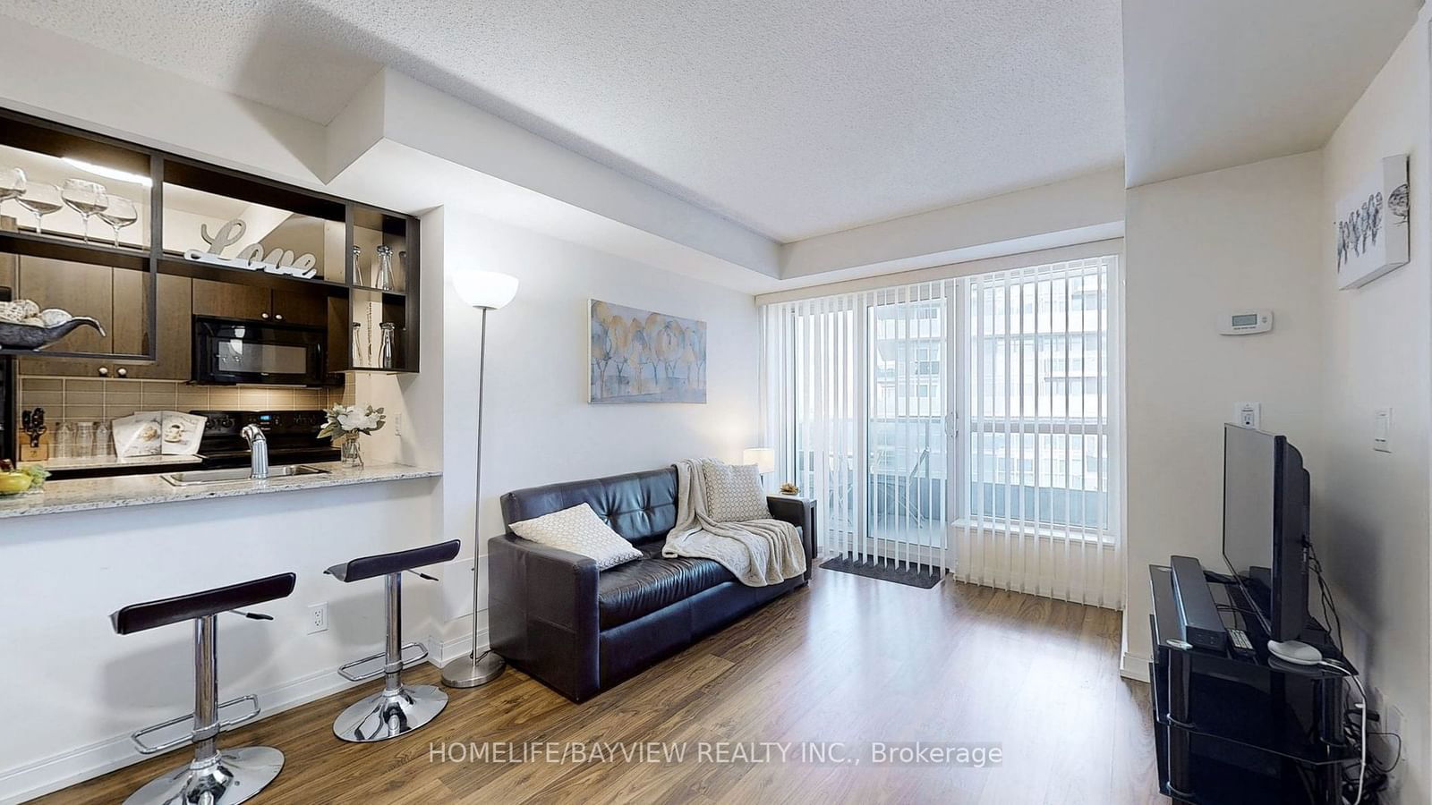 181 Village Green Sq, unit 1020 for sale